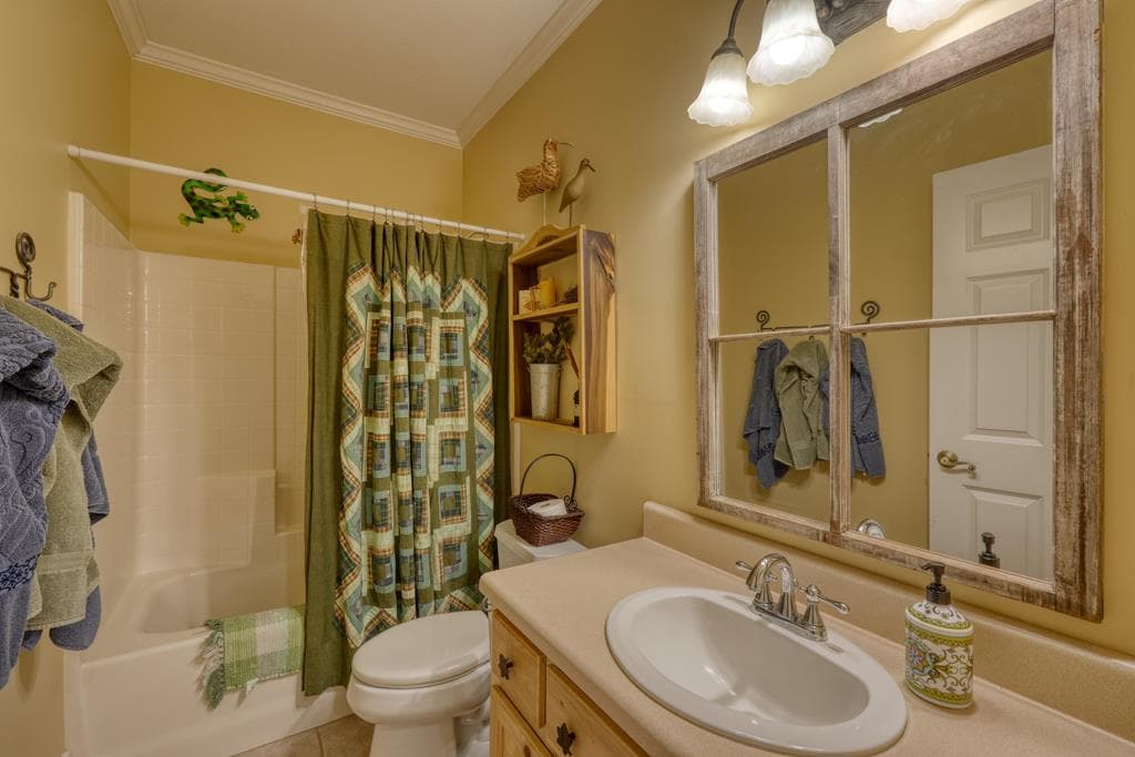 238 Meadowbrook Drive, Hayesville NC 28904 - Photo