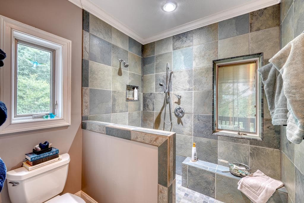238 Meadowbrook Drive, Hayesville NC 28904 - Photo