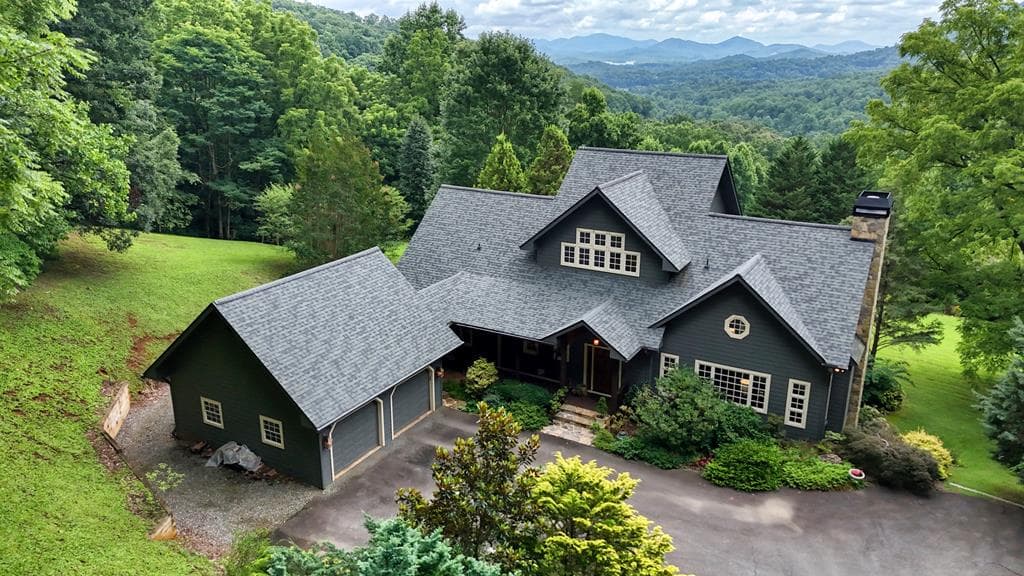 238 Meadowbrook Drive, Hayesville NC 28904 - Primary photo
