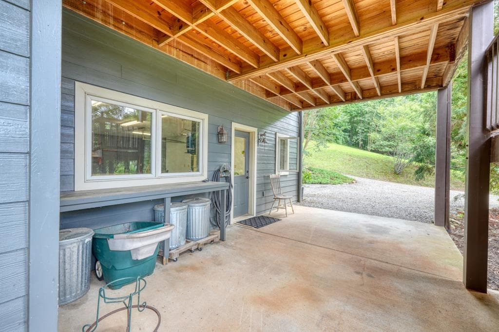 238 Meadowbrook Drive, Hayesville NC 28904 - Photo