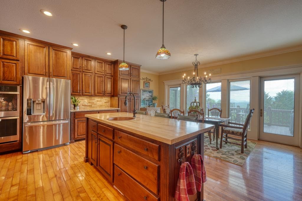 238 Meadowbrook Drive, Hayesville NC 28904 - Photo