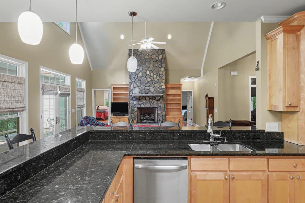 54 Esco Circle, Rabun Gap GA 30568 - Photo