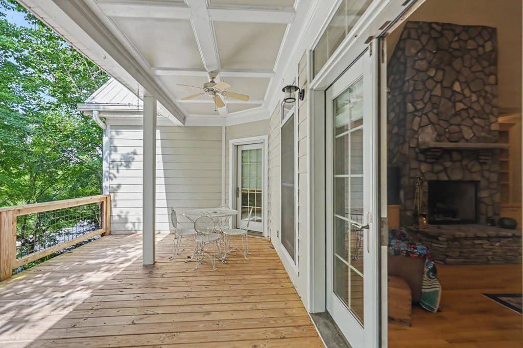 54 Esco Circle, Rabun Gap GA 30568 - Photo