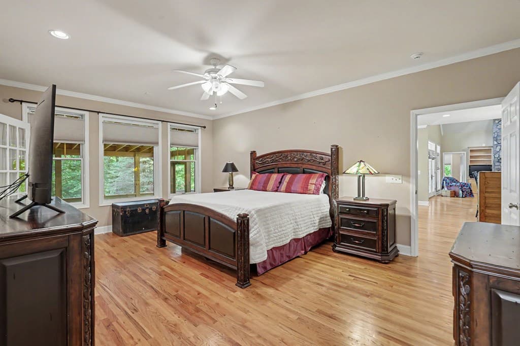 54 Esco Circle, Rabun Gap GA 30568 - Photo