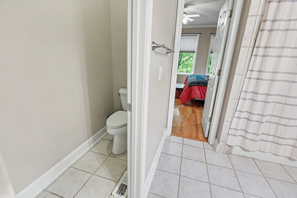 54 Esco Circle, Rabun Gap GA 30568 - Photo