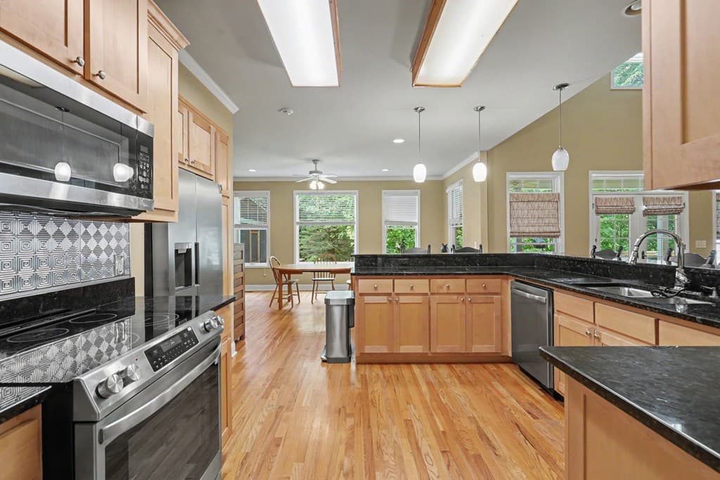54 Esco Circle, Rabun Gap GA 30568 - Photo