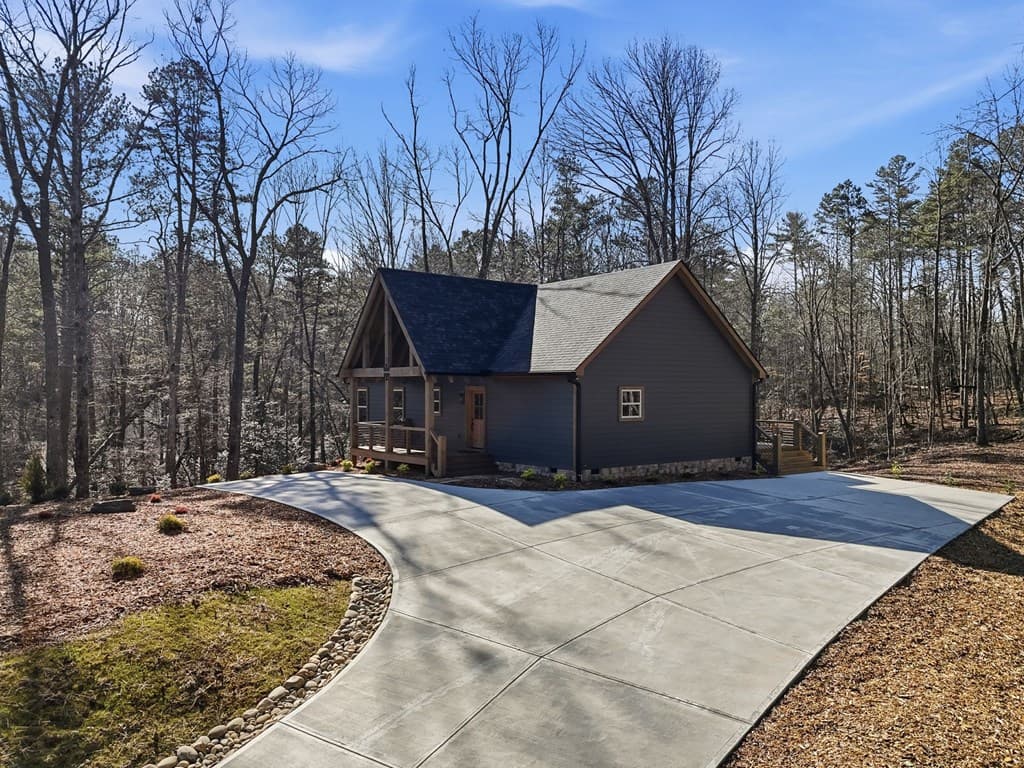 835 Hilton Drive, Ellijay GA 30540 - Photo