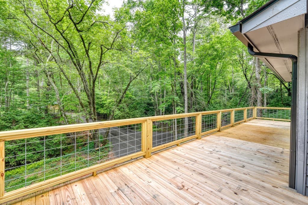 198 Big Rock Drive, Hayesville NC 28904 - Photo