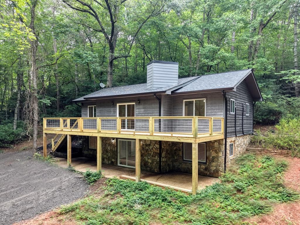 198 Big Rock Drive, Hayesville NC 28904 - Primary photo