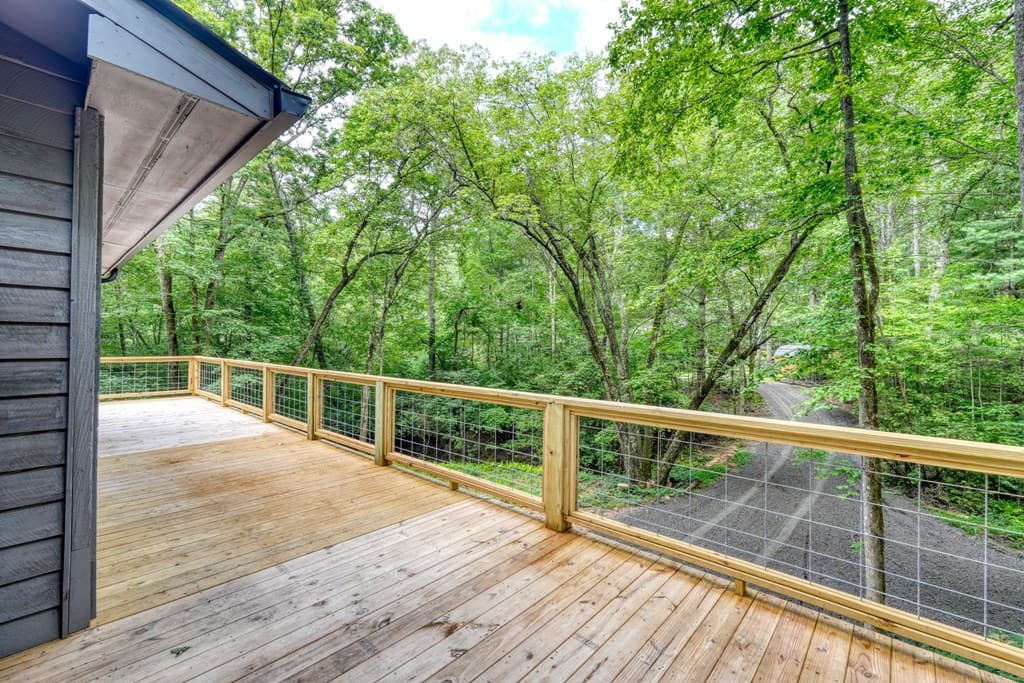 198 Big Rock Drive, Hayesville NC 28904 - Photo