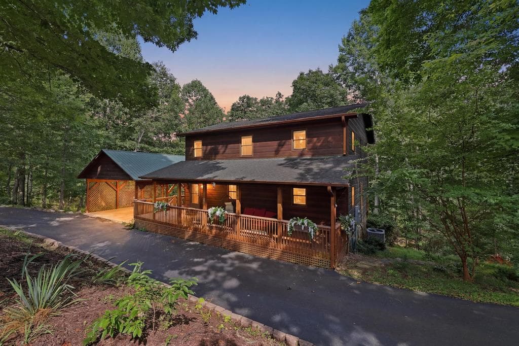 161 Arbor Way, Blue Ridge GA 30513 - Primary photo