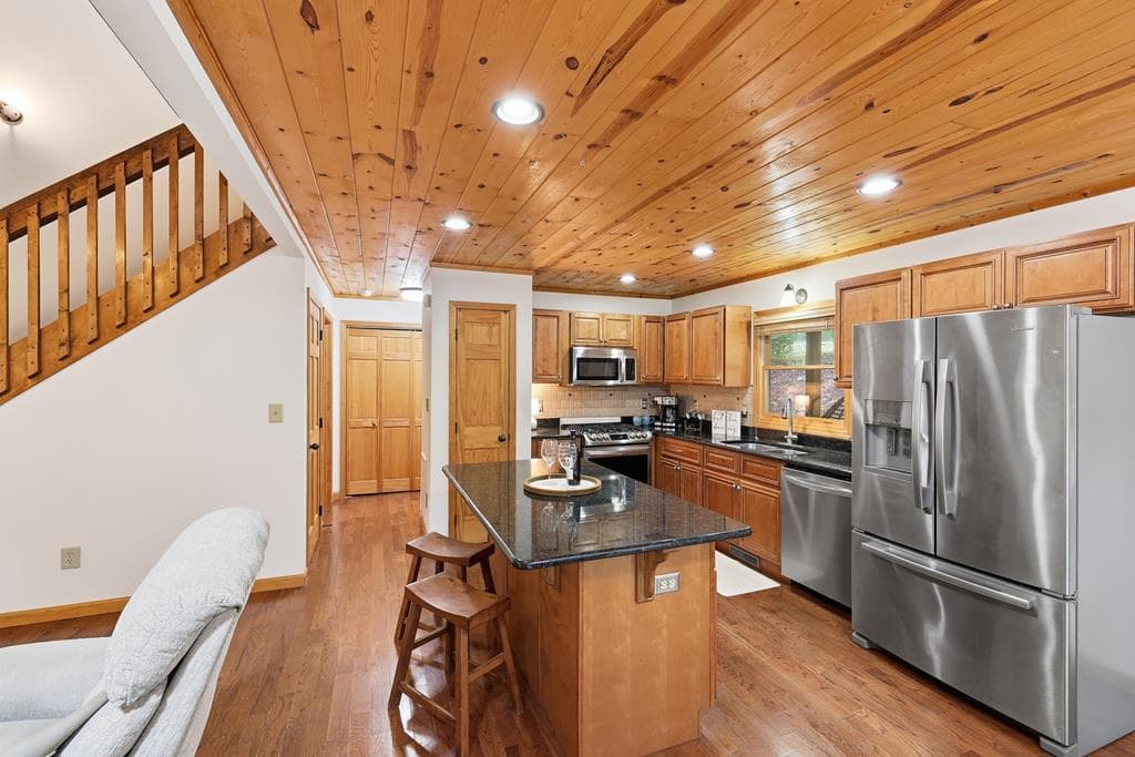 161 Arbor Way, Blue Ridge GA 30513 - Photo