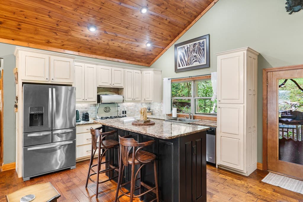 85 Buena Vista Drive, Hayesville NC 28904 - Photo