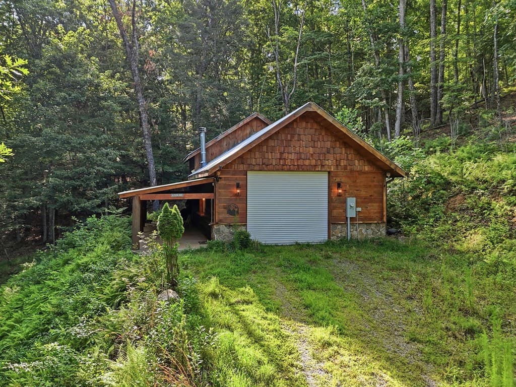 50 Pigeon Creek Road, Blue Ridge GA 30513 - Photo