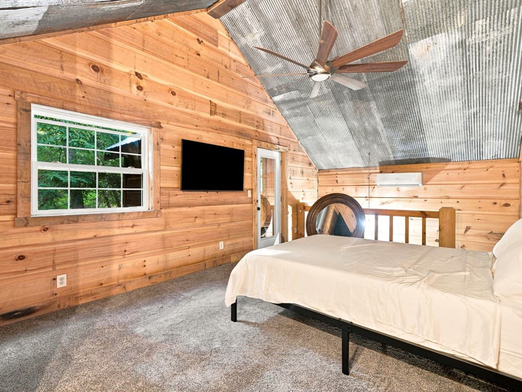 50 Pigeon Creek Road, Blue Ridge GA 30513 - Photo