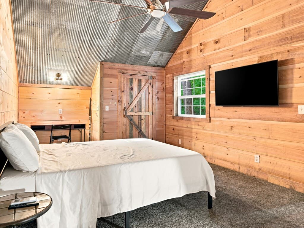 50 Pigeon Creek Road, Blue Ridge GA 30513 - Photo