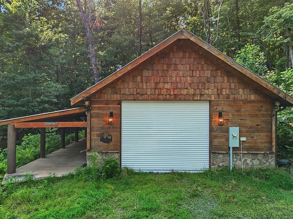50 Pigeon Creek Road, Blue Ridge GA 30513 - Photo