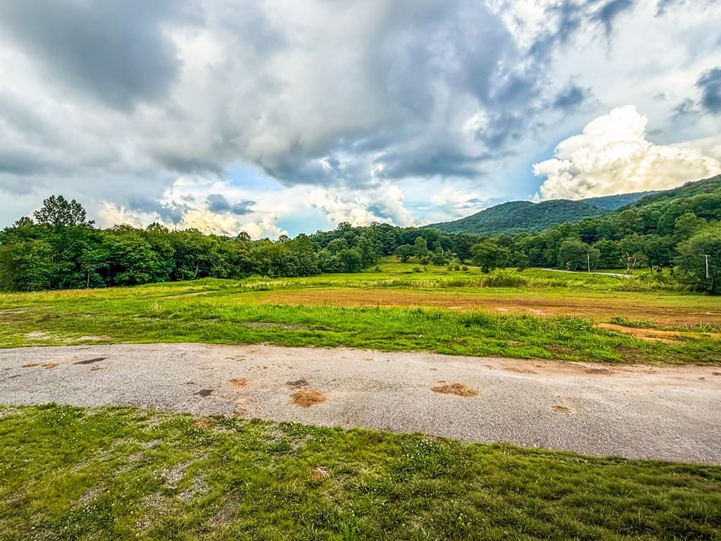 239 Glenn Elliott Road, Suches GA 30572 - Photo