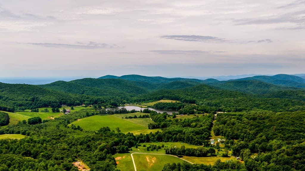 239 Glenn Elliott Road, Suches GA 30572 - Photo
