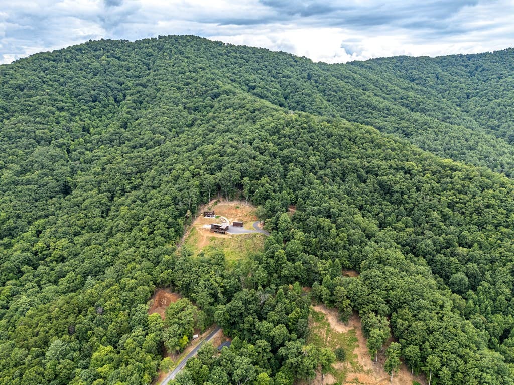 629 Peaks Drive, Hayesville NC 28904 - Photo