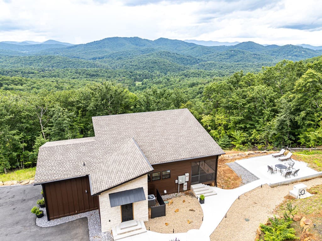 629 Peaks Drive, Hayesville NC 28904 - Photo