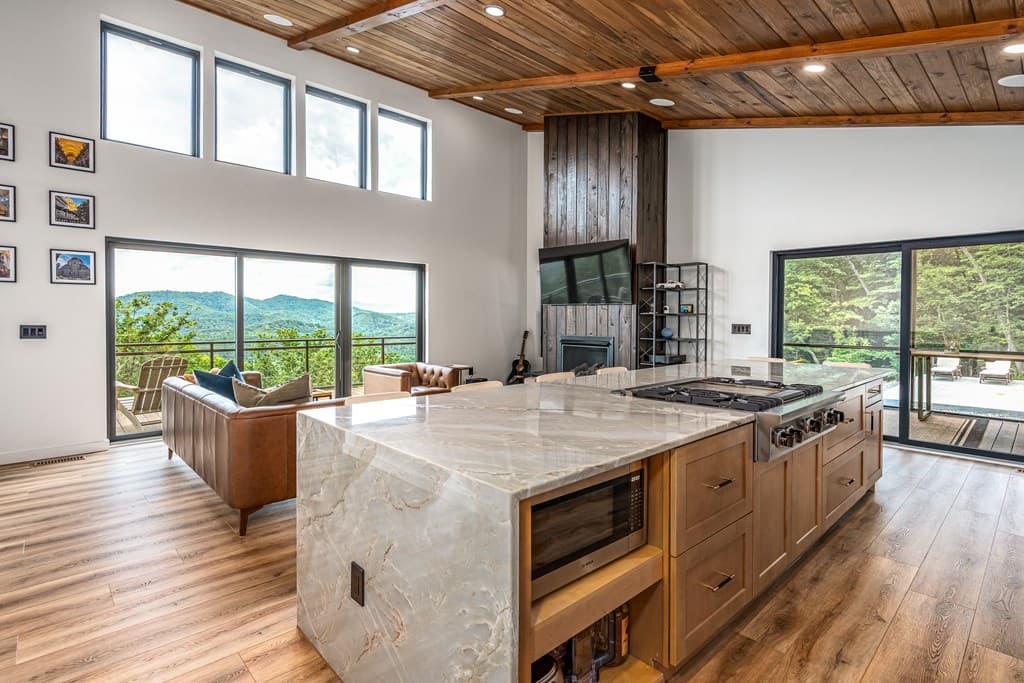 629 Peaks Drive, Hayesville NC 28904 - Photo