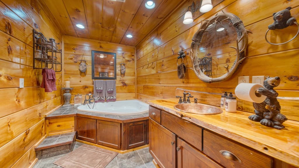 911 Summit Way, Blairsville GA 30512 - Photo