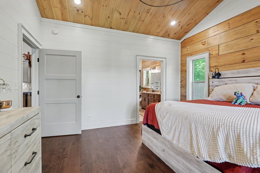 240 Pink Pig Lane, Cherry Log GA 30522 - Photo