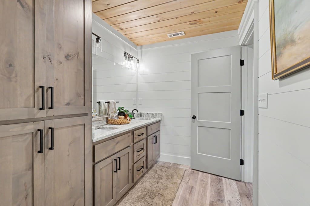240 Pink Pig Lane, Cherry Log GA 30522 - Photo