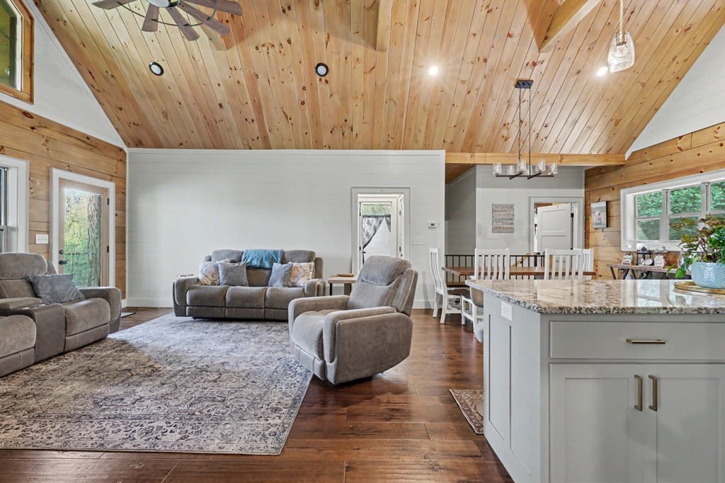 240 Pink Pig Lane, Cherry Log GA 30522 - Photo