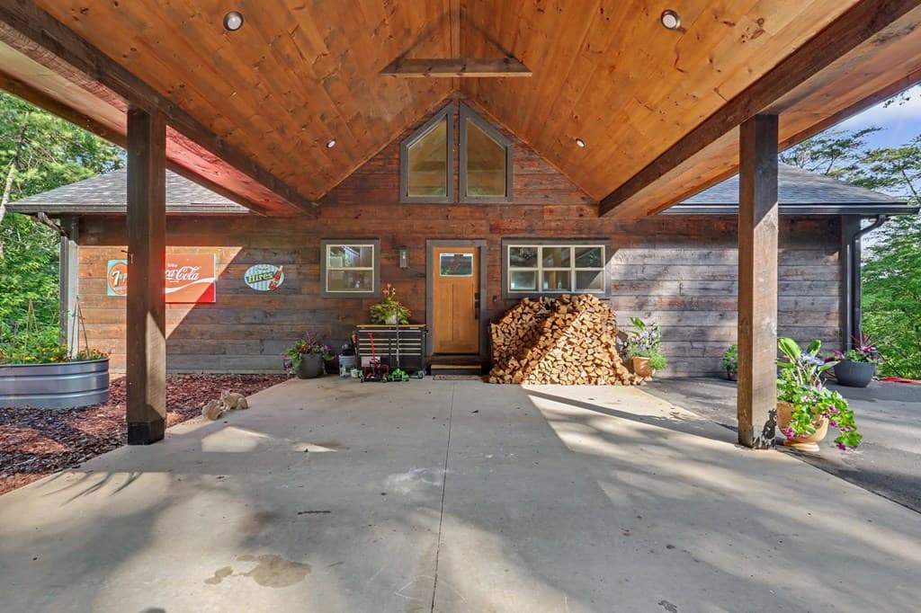 240 Pink Pig Lane, Cherry Log GA 30522 - Photo