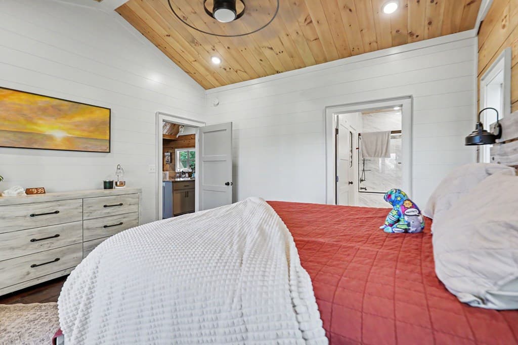 240 Pink Pig Lane, Cherry Log GA 30522 - Photo