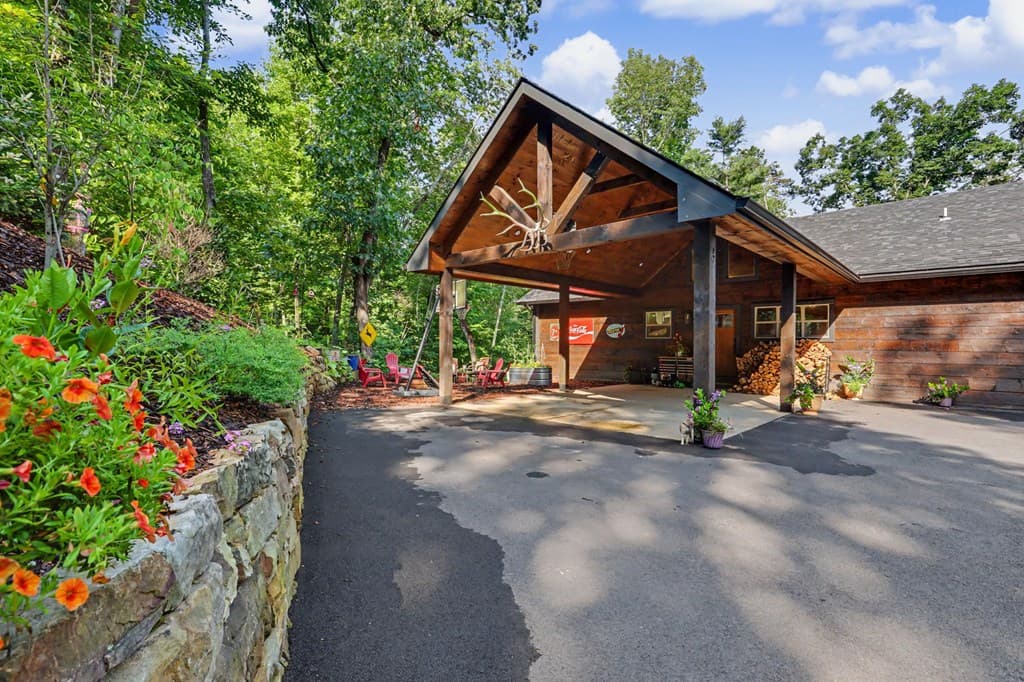 240 Pink Pig Lane, Cherry Log GA 30522 - Photo