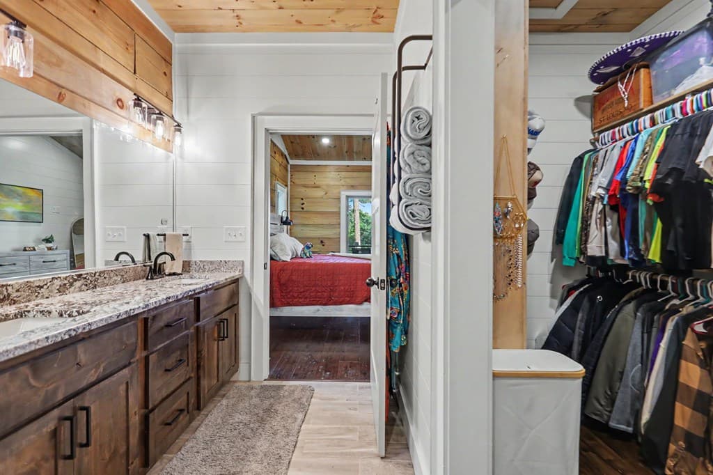 240 Pink Pig Lane, Cherry Log GA 30522 - Photo