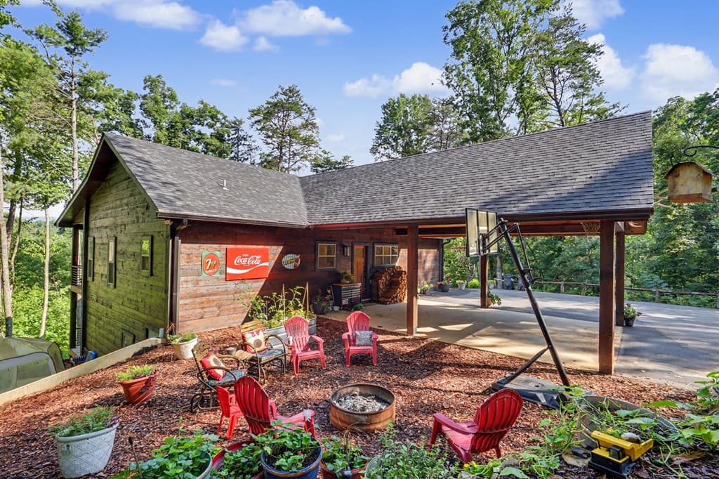 240 Pink Pig Lane, Cherry Log GA 30522 - Photo
