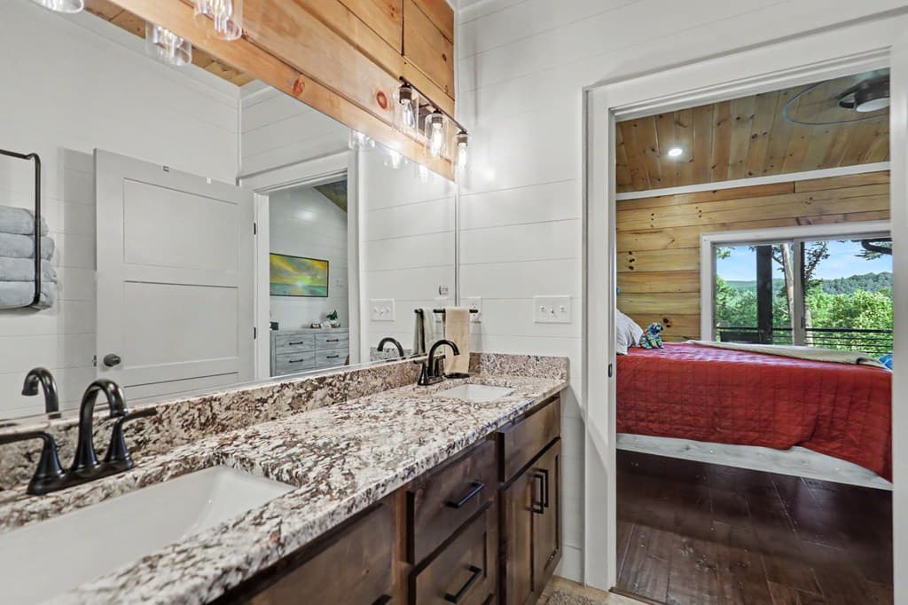 240 Pink Pig Lane, Cherry Log GA 30522 - Photo