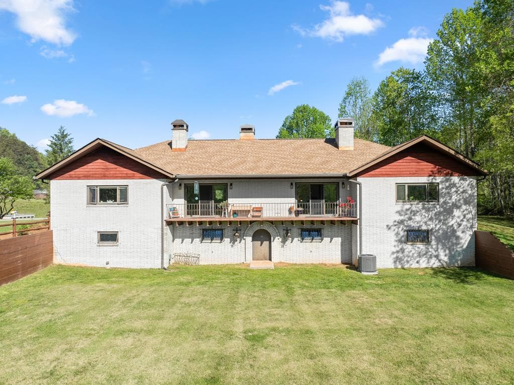 153 Trackrock Gap Road, Blairsville GA 30512 - Photo