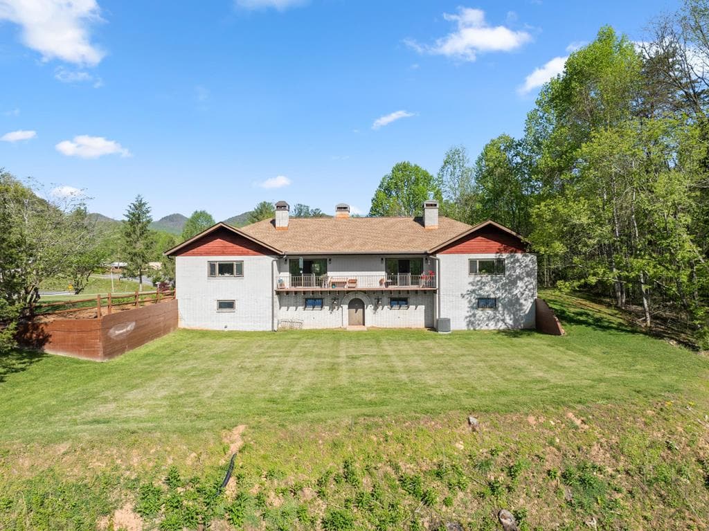 153 Trackrock Gap Road, Blairsville GA 30512 - Photo