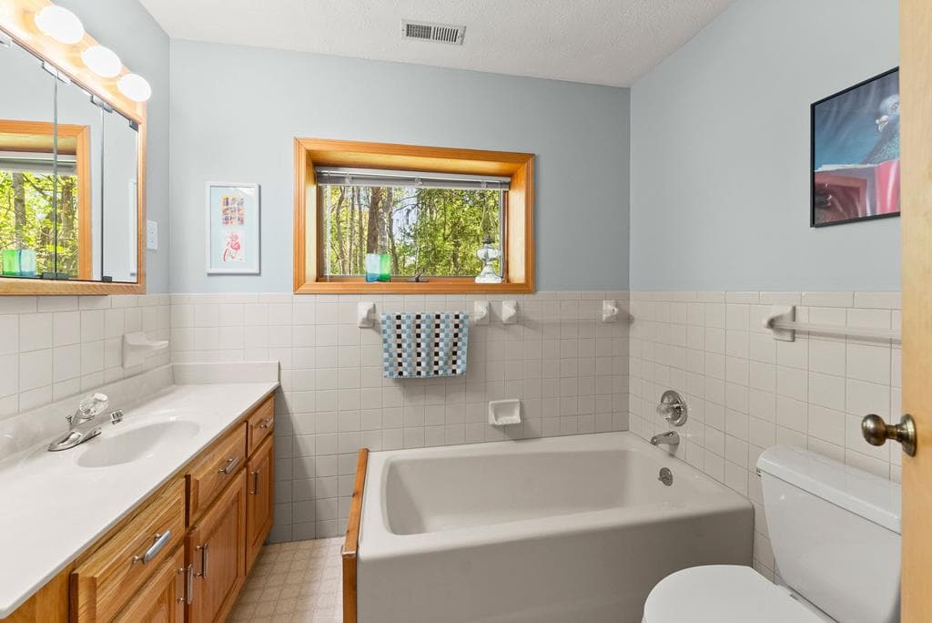 153 Trackrock Gap Road, Blairsville GA 30512 - Photo