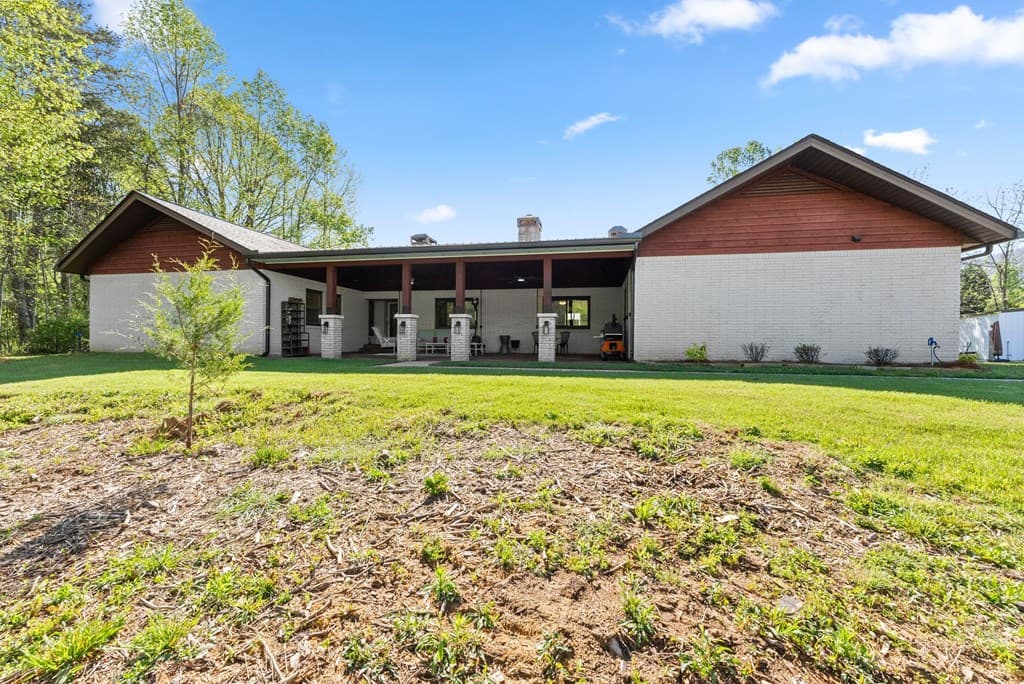 153 Trackrock Gap Road, Blairsville GA 30512 - Photo