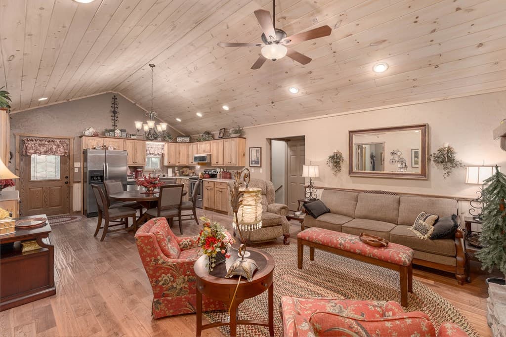 337 Branch Creek Road, Blue Ridge GA 30513 - Photo