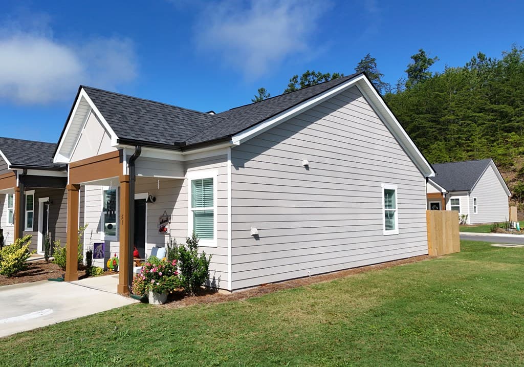 25 Grove Loop, Blue Ridge GA 30513 - Photo