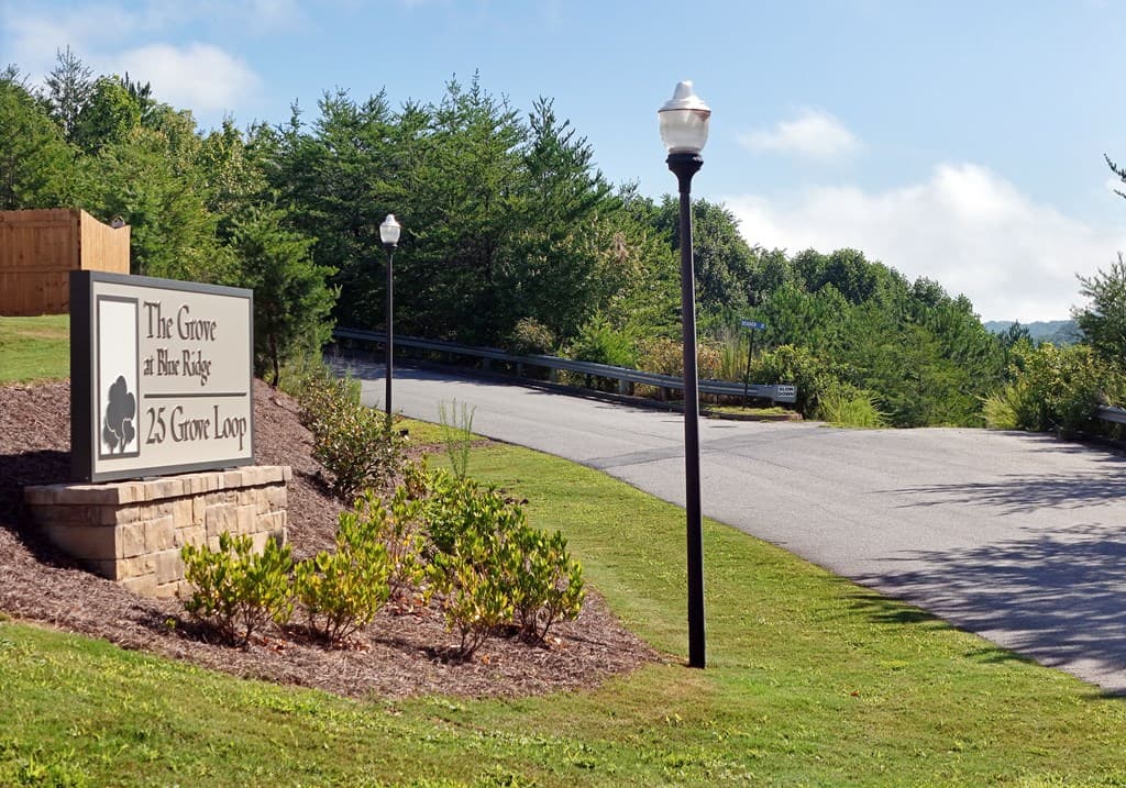 25 Grove Loop, Blue Ridge GA 30513 - Photo