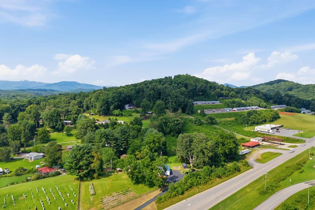 6 Ledford Chapel Road, Hayesville NC 28904 - Photo