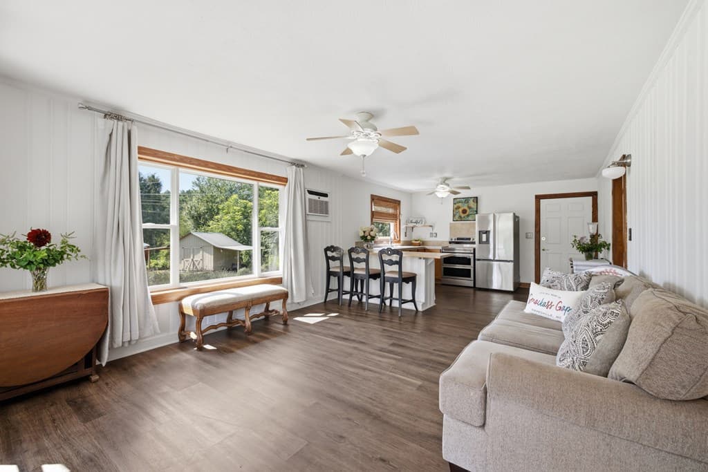 6 Ledford Chapel Road, Hayesville NC 28904 - Photo