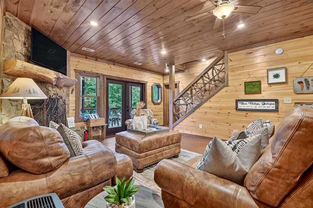 98 Shalom Lane, Blue Ridge GA 30513 - Photo