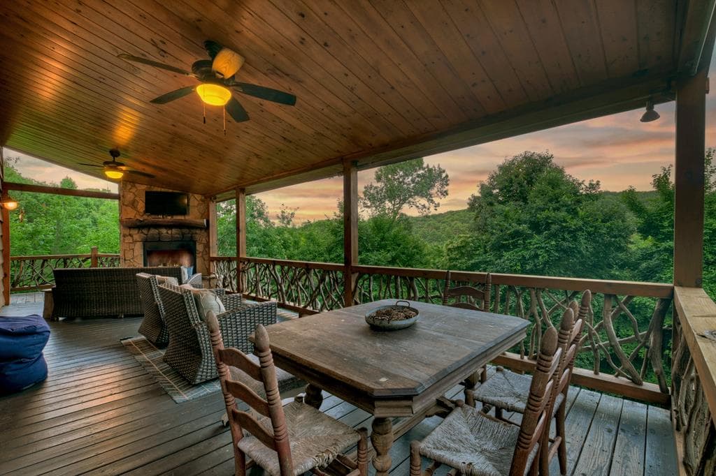 98 Shalom Lane, Blue Ridge GA 30513 - Photo