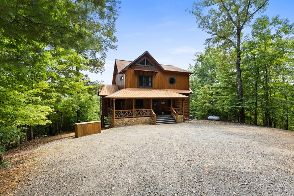 98 Shalom Lane, Blue Ridge GA 30513 - Photo