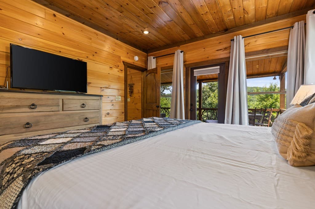 98 Shalom Lane, Blue Ridge GA 30513 - Photo