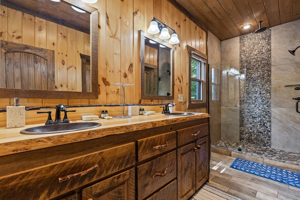 98 Shalom Lane, Blue Ridge GA 30513 - Photo